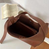 Damen Handtasche mit kleiner Tasche - Elegantes Design-Luzern Mode
