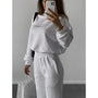 Damen Zweiteiler Set: Bequemer Pullover und Jogginghose-Weiß-XS-Luzern Mode