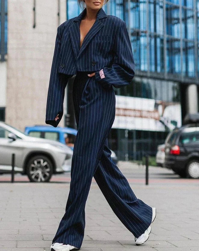 Damen Nadelstreifen Anzug Set - Eleganter Business Look-Luzern Mode