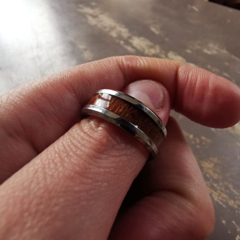 Ring für Damen | Edelstahl | Lebensbaum | Stilvoll | Perfektes Geschenk-Luzern Mode