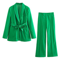 Eleganter Damenblazer mit Gürtel und passender Hose-Grün-XS-Luzern Mode