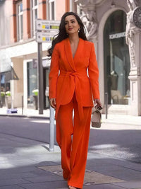 Eleganter Damenblazer mit Gürtel und passender Hose-Orange-XS-Luzern Mode