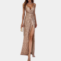 Elegantes Abendkleid mit Pailletten und Beinschlitz-Luzern Mode