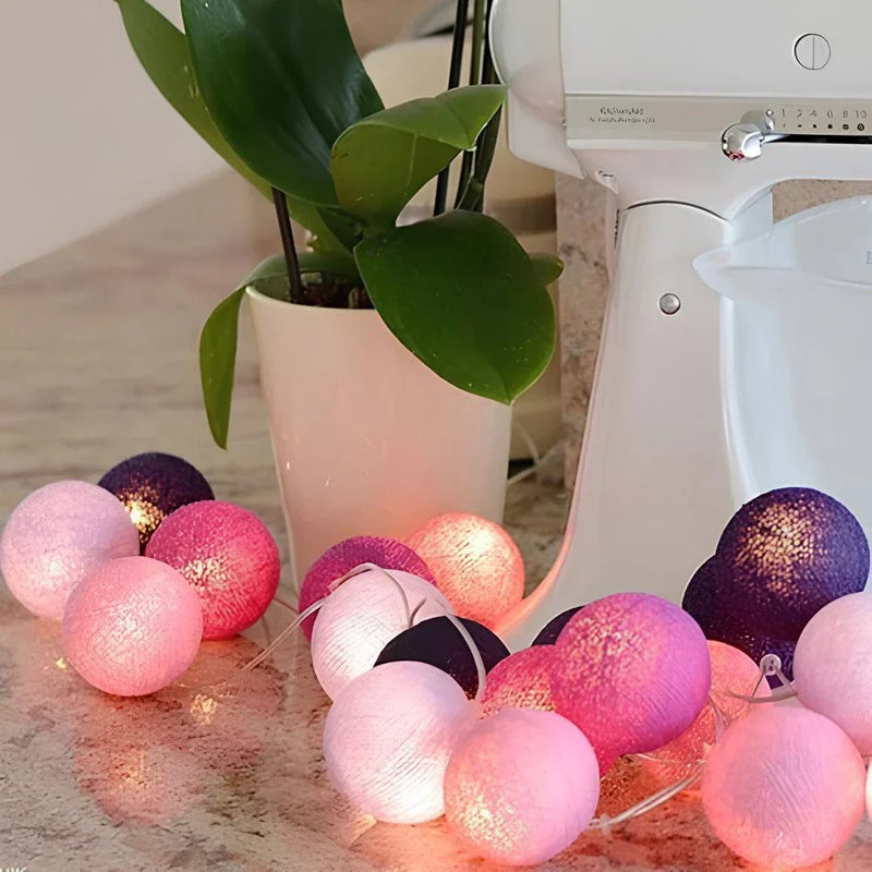 Lichterkette mit Kugeln | Bunt | Fröhlich | LED | Baumwolle | Soft-Lavendel-1,5 m-USB-Luzern Mode