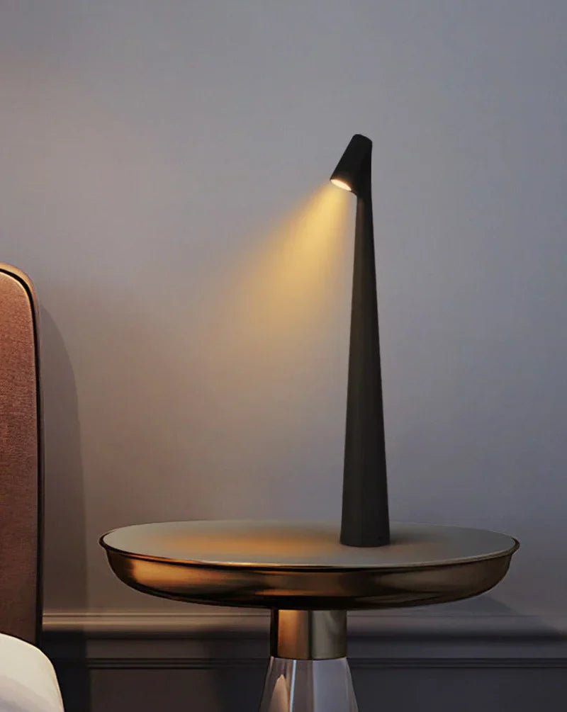 Tischlampe | Stimmungsvolle Stilvolle Kabellose Wiederaufladbare USB Nachhaltige Lampe-Luzern Mode