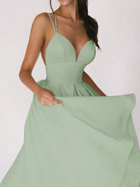 Sommerkleid | Einfarbig | V-Ausschnitt | Spaghettiträger | Ärmellos | Polyester-Grün-S-Luzern Mode