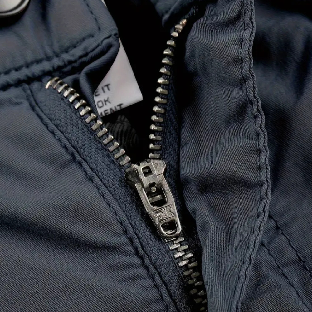 Herren Winterjacke mit Reißverschluss und Taschen Design-Luzern Mode