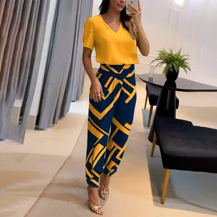 Bedruckter Jumpsuit | Weite Beine | Kurze Ärmel | Schleifendetail | V-Ausschnitt-Gelb-S-Luzern Mode