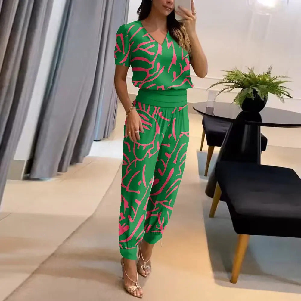 Bedruckter Jumpsuit | Weite Beine | Kurze Ärmel | Schleifendetail | V-Ausschnitt-Grün-S-Luzern Mode