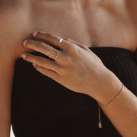 Armband für Damen | Gold | Subtile Perlen | Zeitlos | Stilvoll-Luzern Mode
