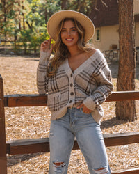 Damen Strickjacke mit Karomuster für Herbstmode-Luzern Mode