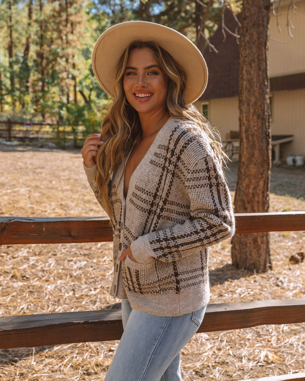Damen Strickjacke mit Karomuster für Herbstmode-Luzern Mode