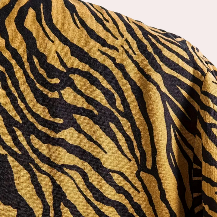Herren Kurzarm Hemd mit Zebra Muster - Sommermode 2023-Luzern Mode