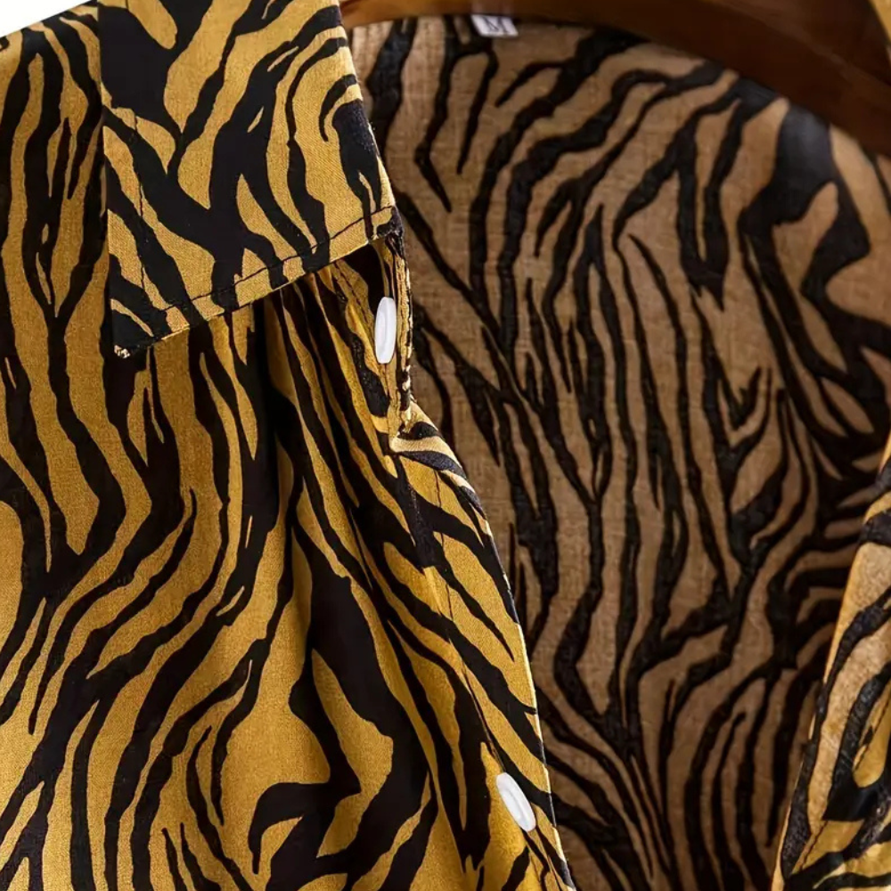 Herren Kurzarm Hemd mit Zebra Muster - Sommermode 2023-Luzern Mode