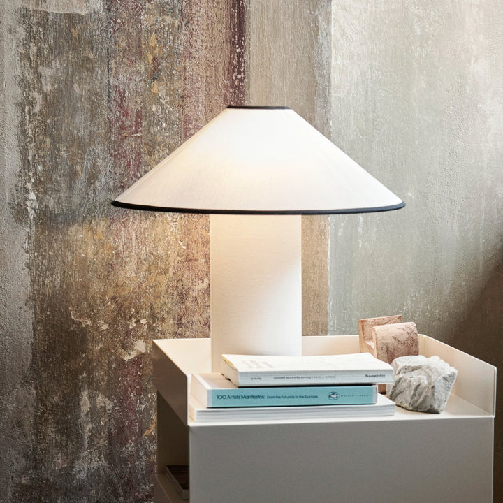 Tischlampe | Stoffschirm | LED | Kabelschalter | 40W | E26 | E27-Luzern Mode