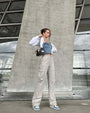 Damen Cargo-Hose mit Langarm-Crop-Top und Handtasche-Hellgrau-XS-Luzern Mode