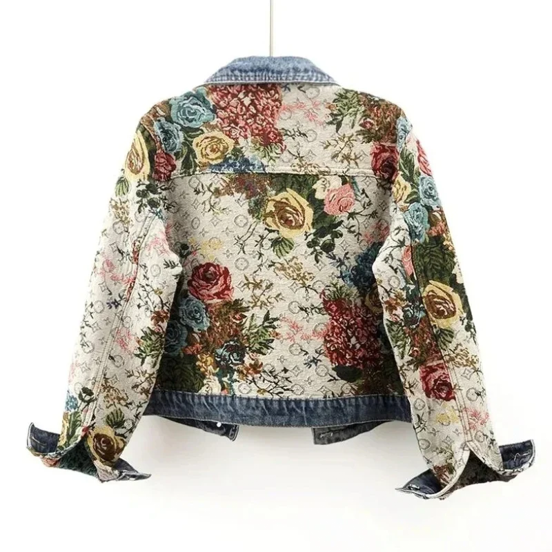 Damen Jeansjacke mit Blumenmuster - Vintage Look Mode-Luzern Mode