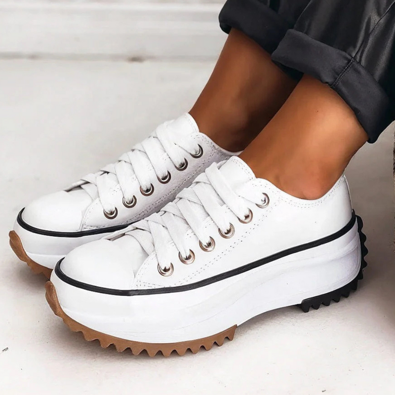 Damen Sneaker mit Plateau und Stern-Detail für Alltag-Weiß-35-Luzern Mode