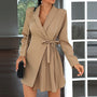 Elegantes Damen Minikleid mit Langarm und Stehkragen-Braun-S-Luzern Mode