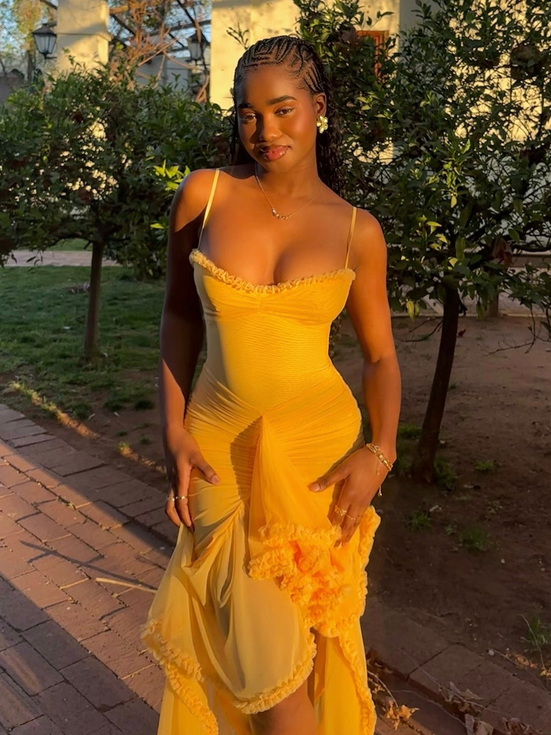 Maxi Sommerkleid Damen | Rüschen | Bequem | Figurfreundlich | Sommerfarben-Luzern Mode