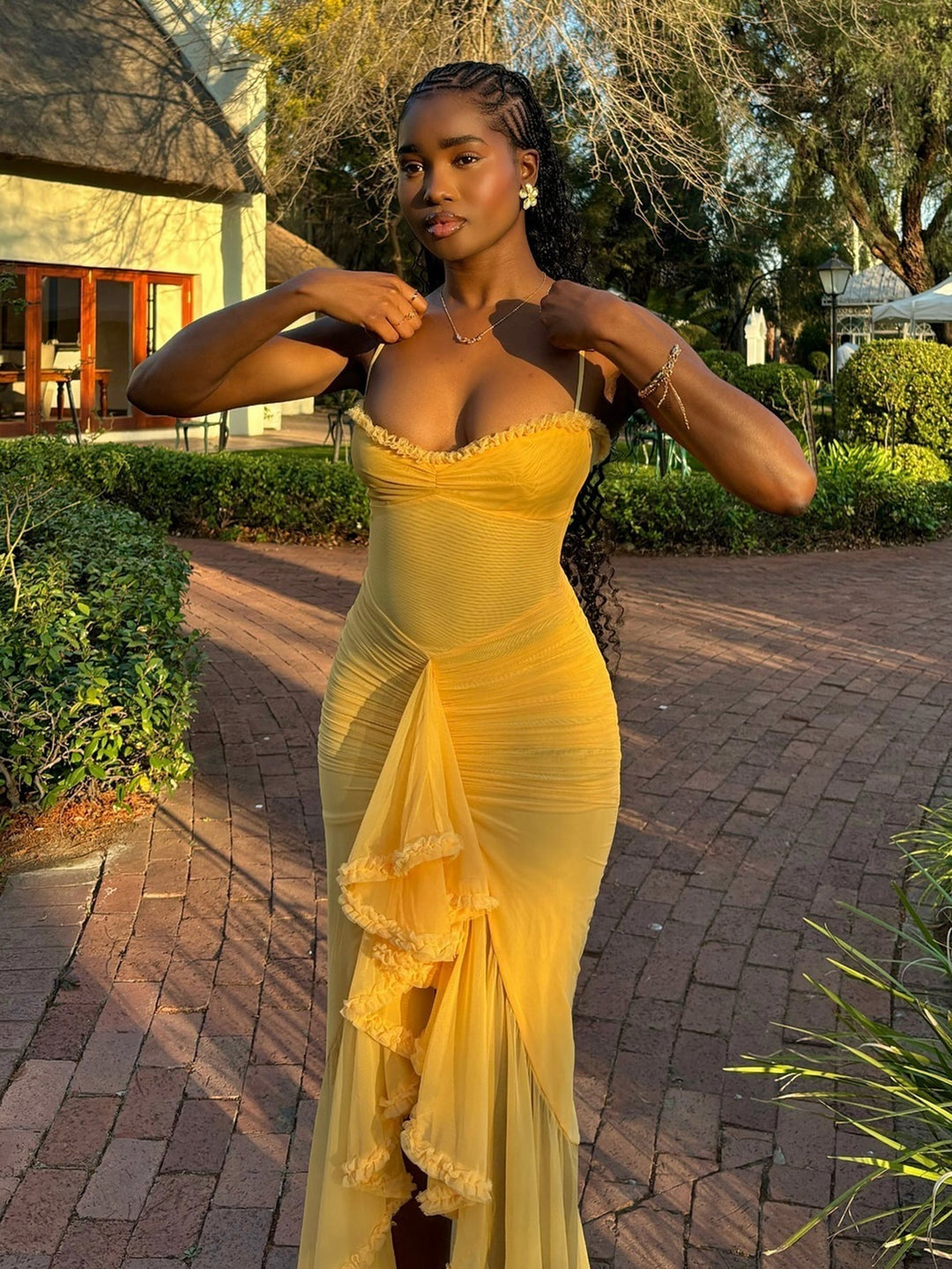 Maxi Sommerkleid Damen | Rüschen | Bequem | Figurfreundlich | Sommerfarben-Luzern Mode