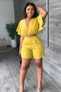 Gefaltetes Crop-Top | tiefer V-Ausschnitt | High-Waist Shorts | luftiger Stoff | Taschen-Gelb-S-Luzern Mode