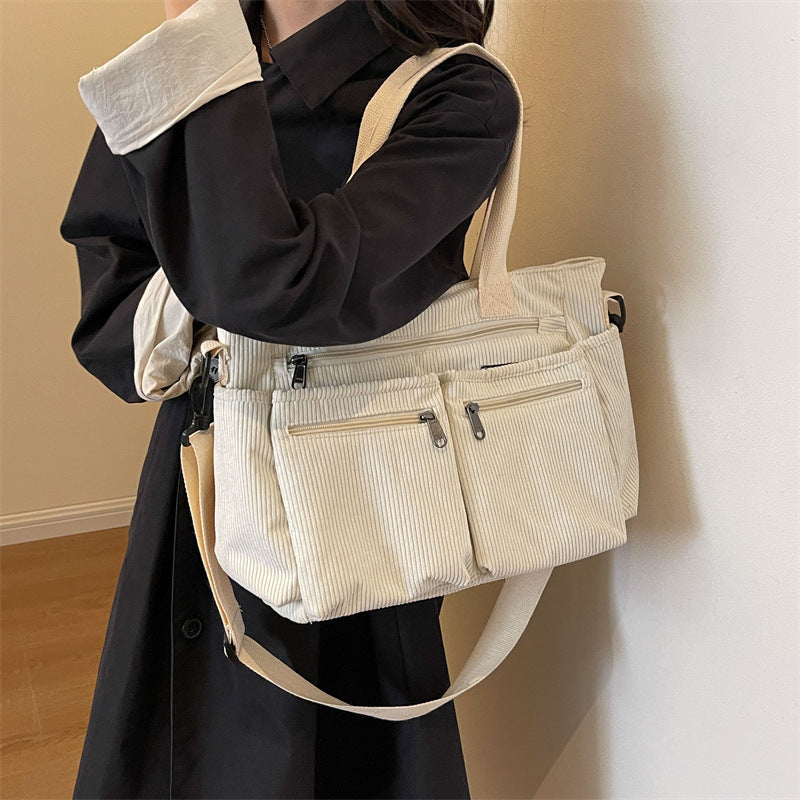 Damen Cord Schultertasche mit Reißverschluss und Fächern-Luzern Mode