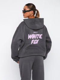 Damen Oversize Hoodie mit Aufdruck "White Fox" Rückseite-Luzern Mode