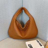 Gewebte Damenhandtasche aus Leder - Stilvolle Hobo Bag-Braun-Luzern Mode