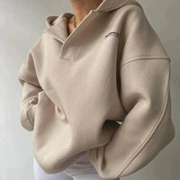 Damen Oversized Kapuzenpullover mit Ketten-Detail - Trendiger Hoodie für Frauen-Luzern Mode