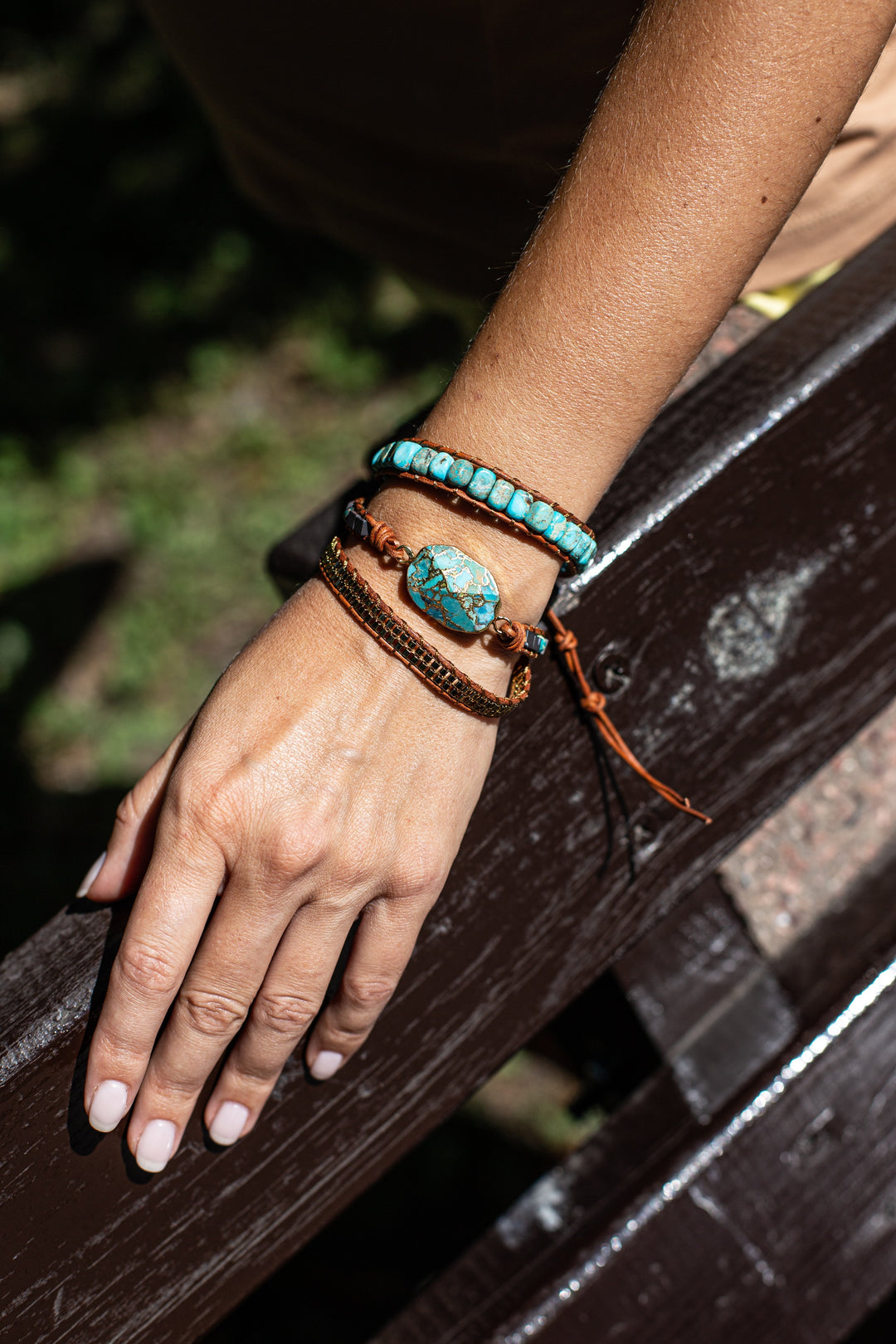 Wickelarmband | Beruhigend | Nachhaltig | Leder | Stilvoll | Handgefertigt | Steine-Luzern Mode
