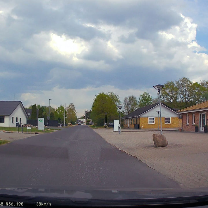 Dashcam | Ultra HD 4K | Eingebautes GPS | WiFi | 2,45" Display-Luzern Mode