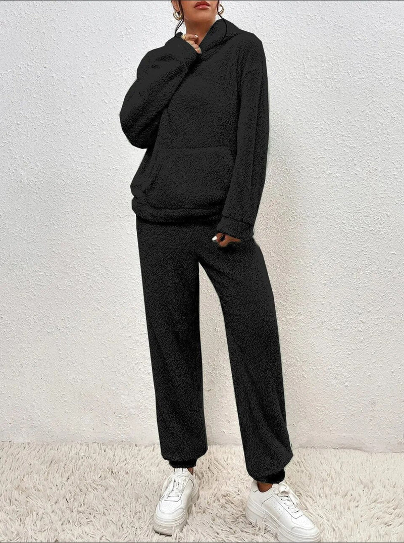 Flauschiger Damen Hoodie Jogginganzug für gemütliche Tage-Luzern Mode