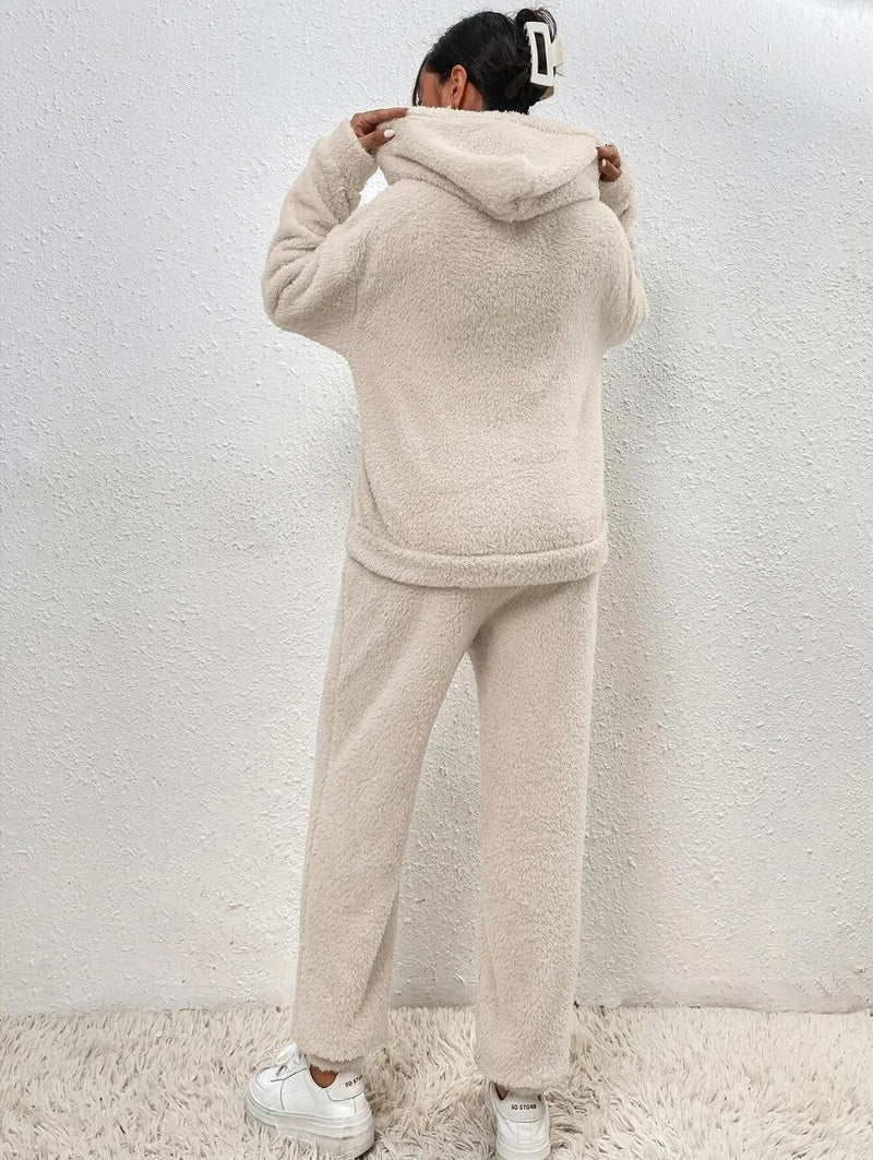 Flauschiger Damen Hoodie Jogginganzug für gemütliche Tage-Luzern Mode