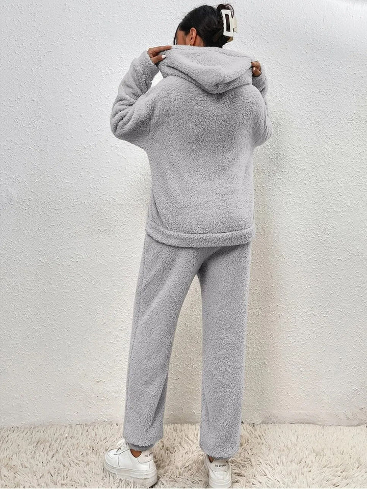 Flauschiger Damen Hoodie Jogginganzug für gemütliche Tage-Luzern Mode