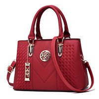 Luxuriöse Damen Handtasche mit elegantem Design und Anhänger-Rot-Luzern Mode