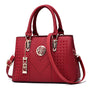 Luxuriöse Damen Handtasche mit elegantem Design und Anhänger-Rot-Luzern Mode