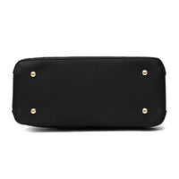 Luxuriöse Damen Handtasche mit elegantem Design und Anhänger-Luzern Mode
