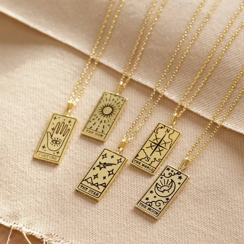 Halskette für Damen | Tarot-Karte | Glücksanhänger | Silber | Gold-Luzern Mode