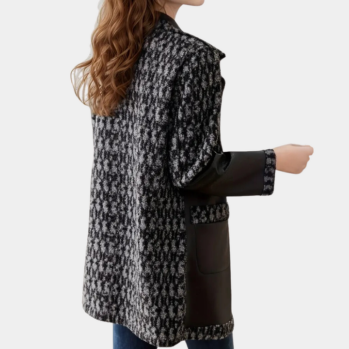Hochwertiger Damenmantel mit Bouclé-Details und Taschen-Luzern Mode