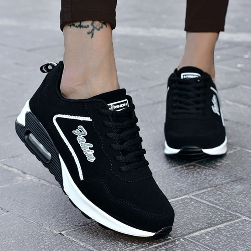 Damen Sneaker mit Luftpolstersohle für optimalen Komfort-Schwarz-Weiß-35-Luzern Mode