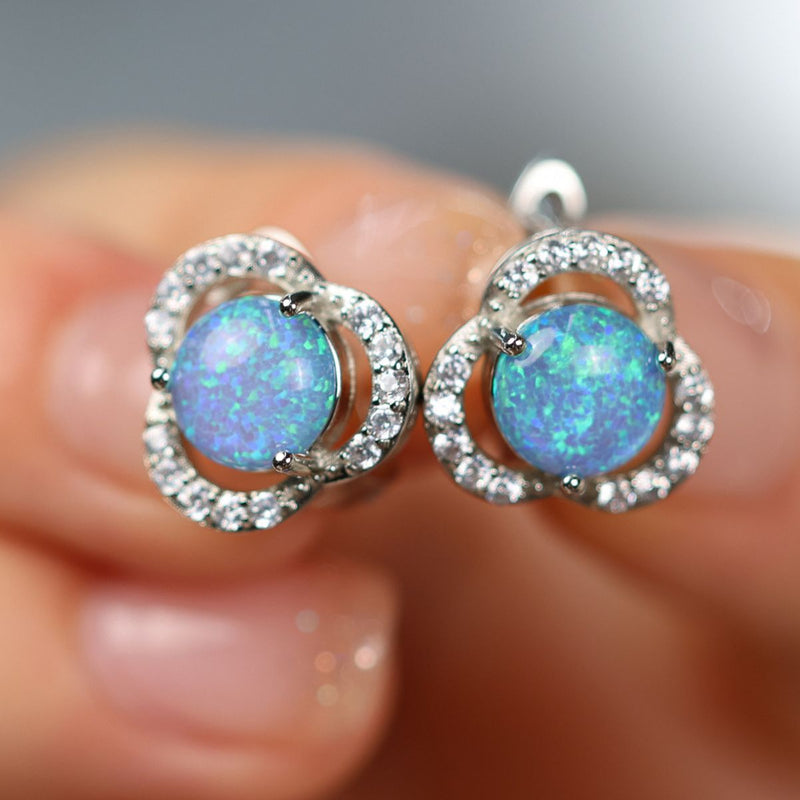 Ohrringe für Damen | Gold | Weißer Opal | Zirkonia | Kleeblatt-Luzern Mode