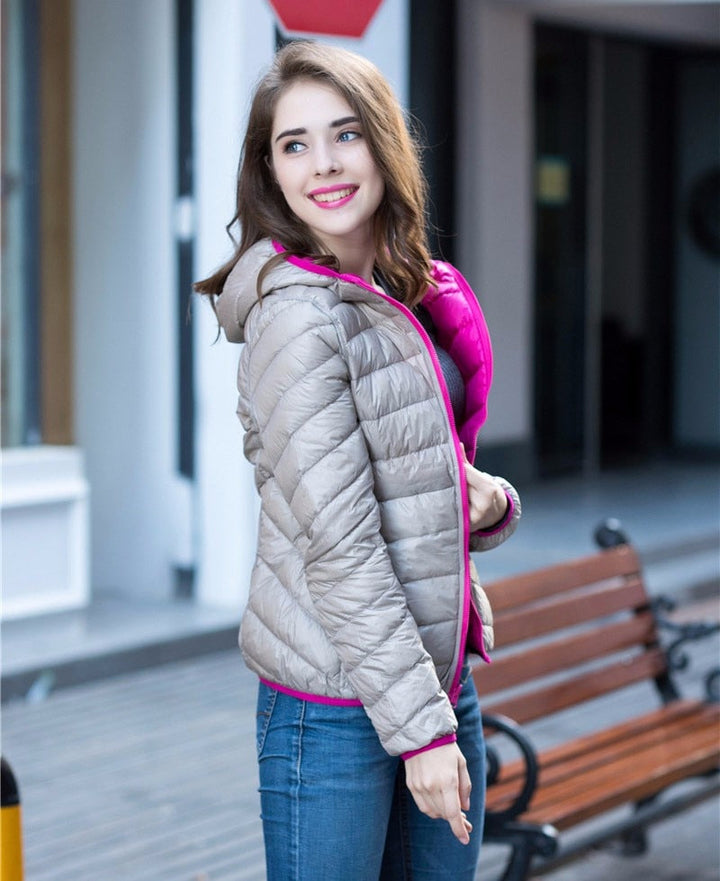 Damen Daunenjacke mit Kapuze - Leicht und Warm-Luzern Mode