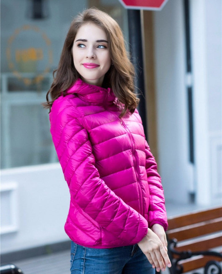 Damen Daunenjacke mit Kapuze - Leicht und Warm-Luzern Mode
