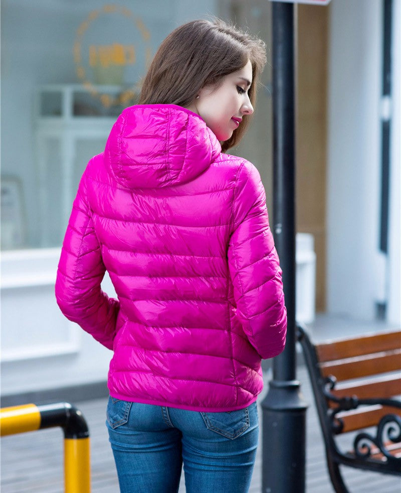 Damen Daunenjacke mit Kapuze - Leicht und Warm-Luzern Mode