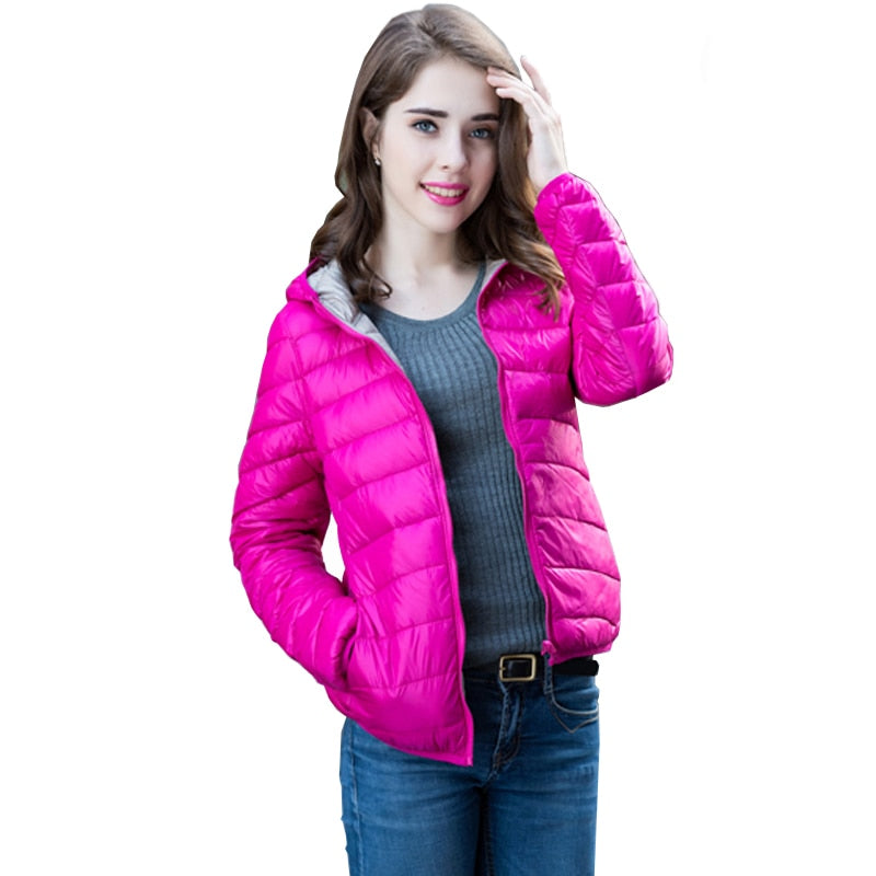 Damen Daunenjacke mit Kapuze - Leicht und Warm-Luzern Mode