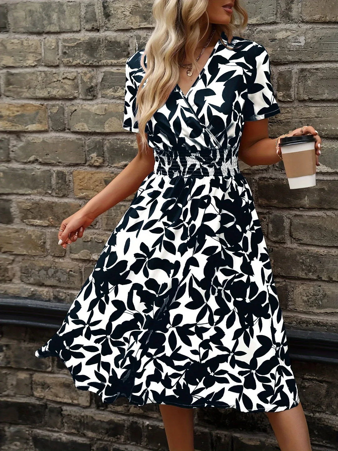 Damen Sommerkleid mit Blumenmuster - Elegantes Freizeitkleid-M-Schwarz-Luzern Mode