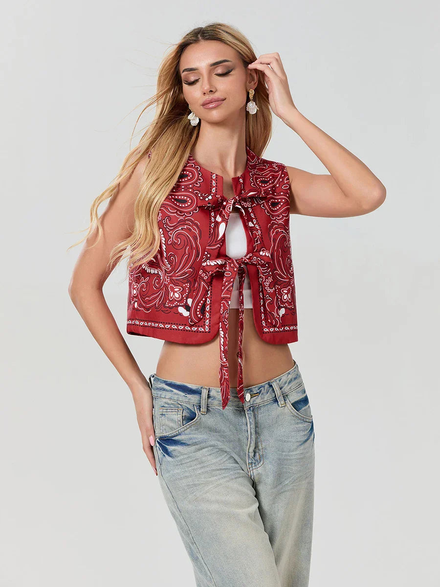 Cropped Top Damen | Bandana Print | Y2K Design | Knotenverschluss vorn | luftig | Rot-S-Luzern Mode