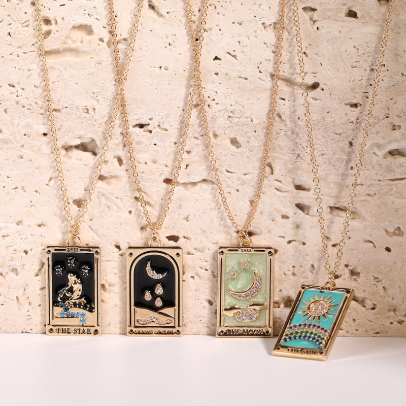 Halskette für Damen | Anhänger | Tarot | Gold | Zirkonia | Stilvoll-Luzern Mode