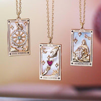 Halskette für Damen | Anhänger | Tarot | Gold | Zirkonia | Stilvoll-Luzern Mode